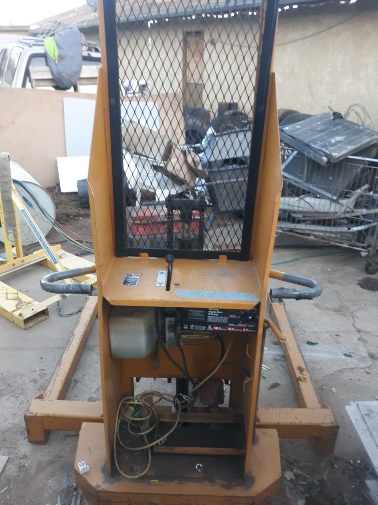 Yeal Electric Forklift