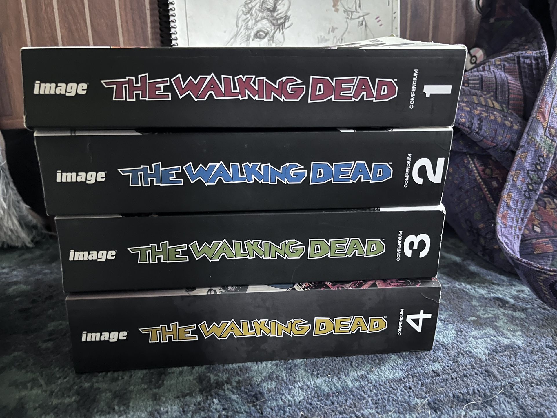 The Walking Dead compendium set