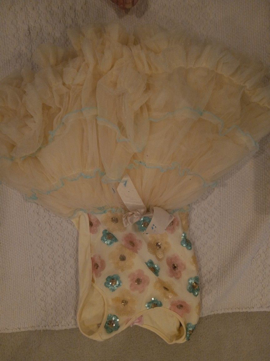 Cream Floral Dress- Popatu -size 6X/7