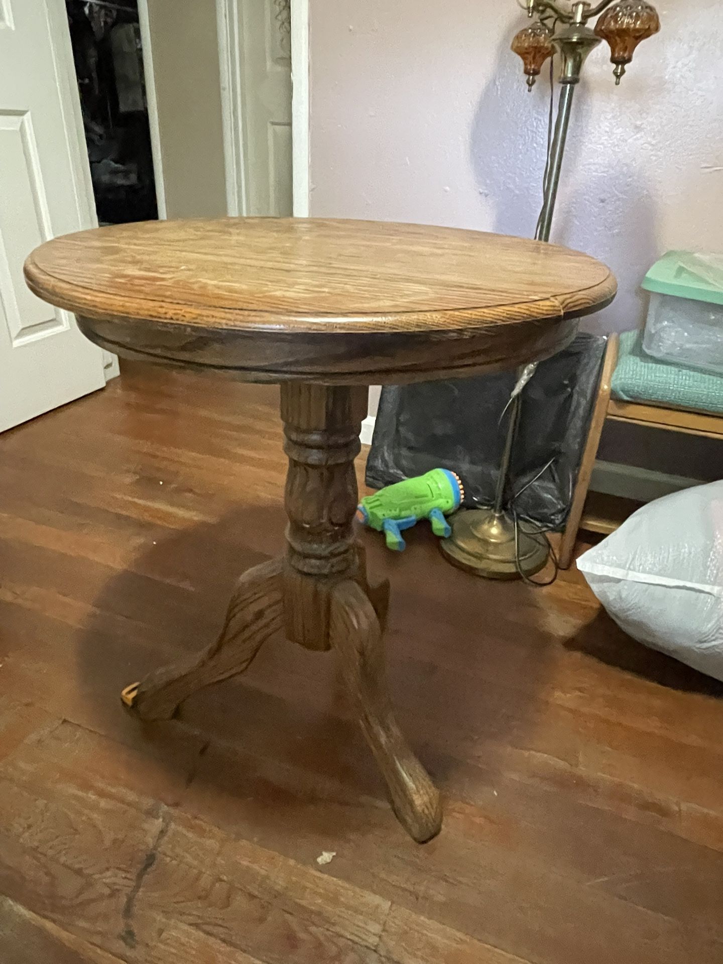 Circle Wooden Table