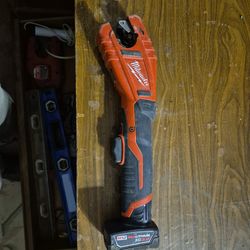 Milwaukee Copper Tube cutter