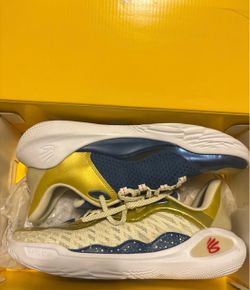 Under Armour Curry Flow “Champions Mindset” Basketball Sneakers