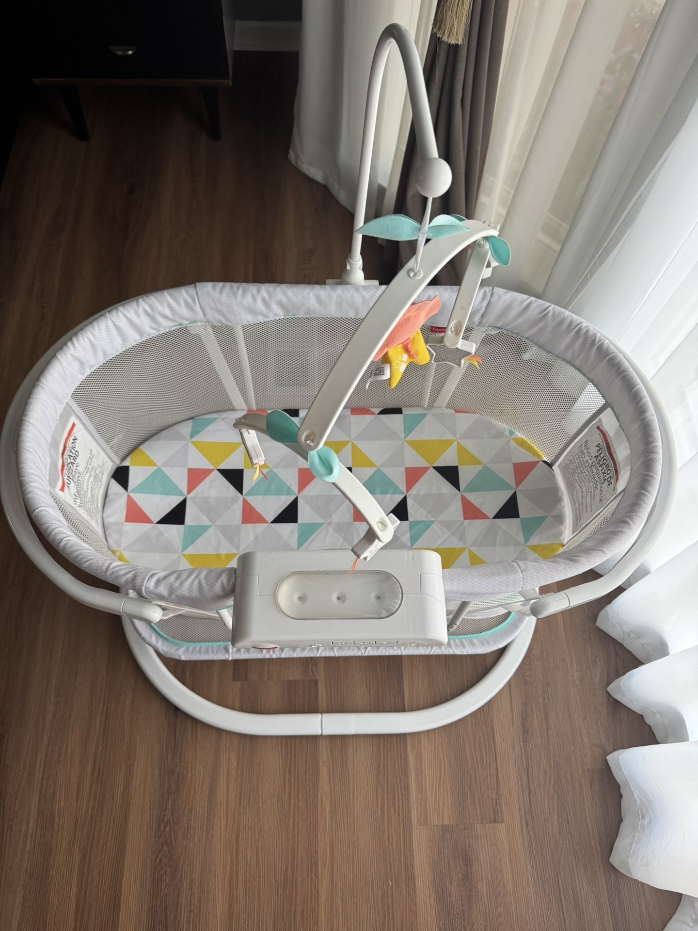 Fisher-price baby bassinet