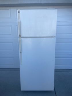 Hotpoint top and bottom refrigerator for $170. Dimensions are 28Wx30Dx67H. Pick up only.