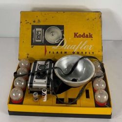 Kodak Dual Flex Flash Outfit