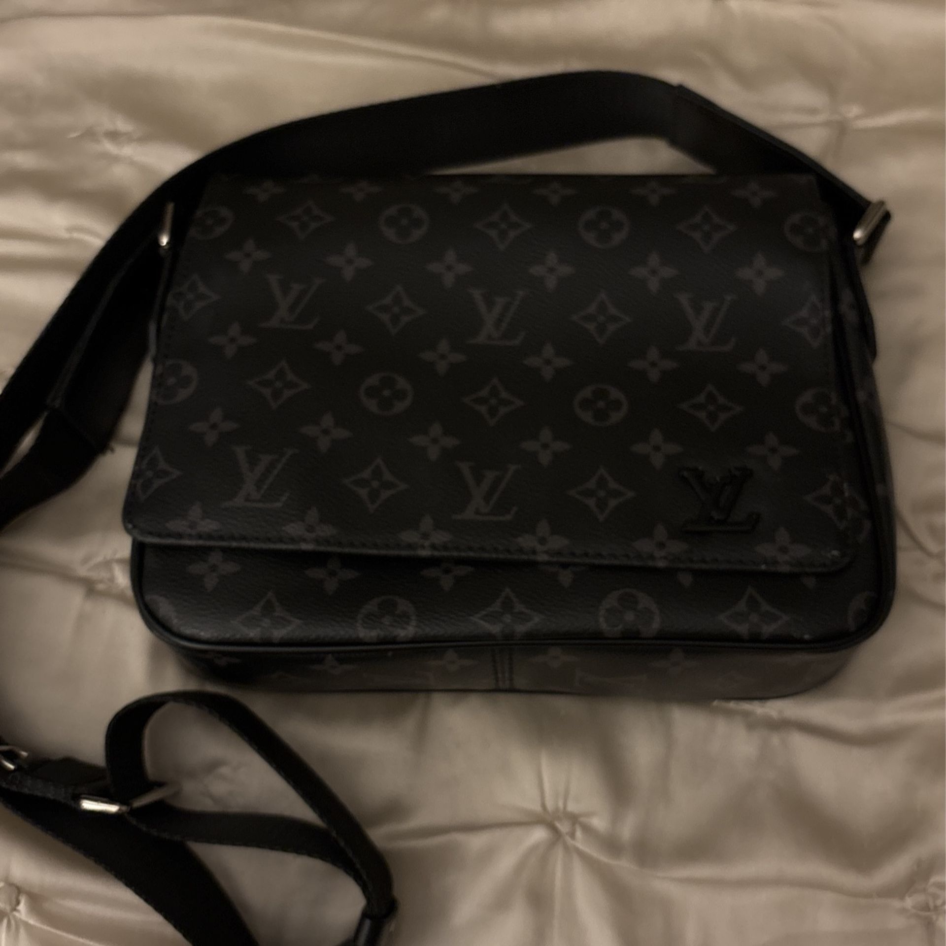 Louis Vuitton Men’s Bag