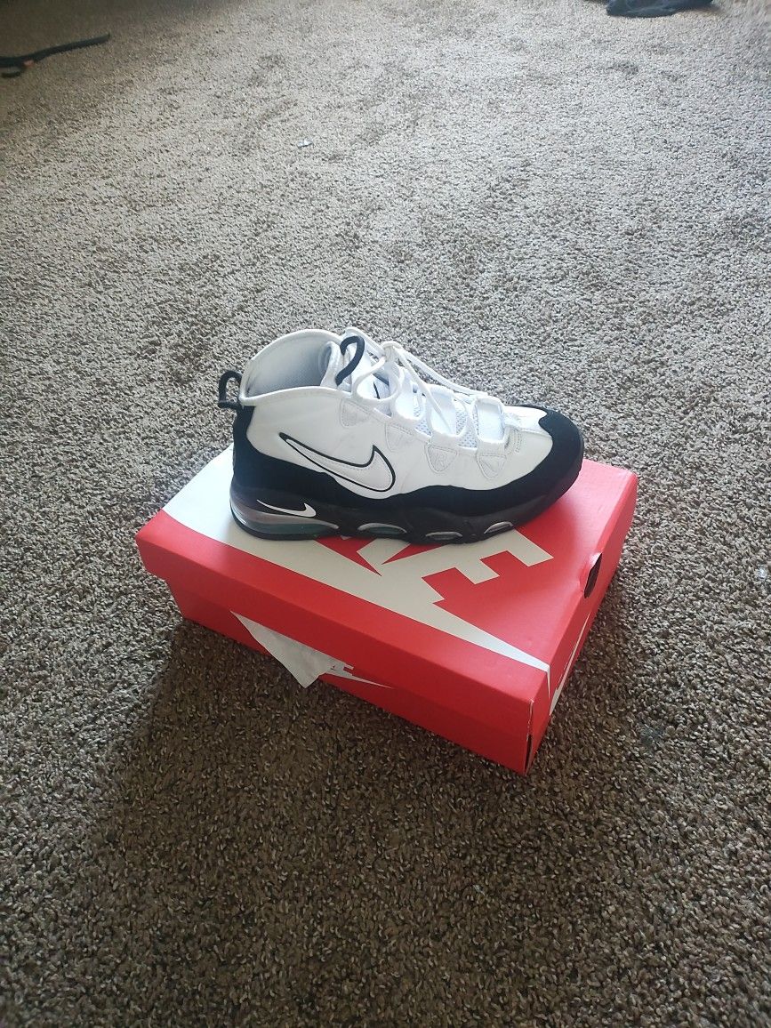 Air Max Uptempo Size 8