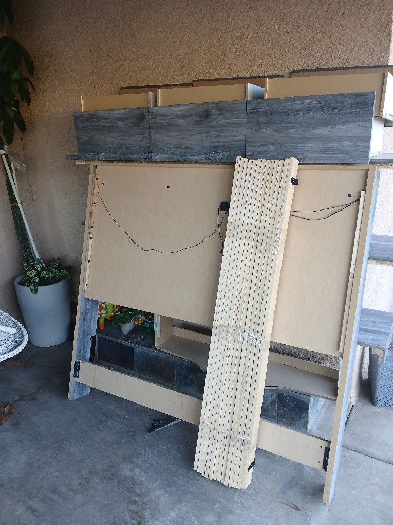 USED BED GOOD CONDITION FULL SIZE