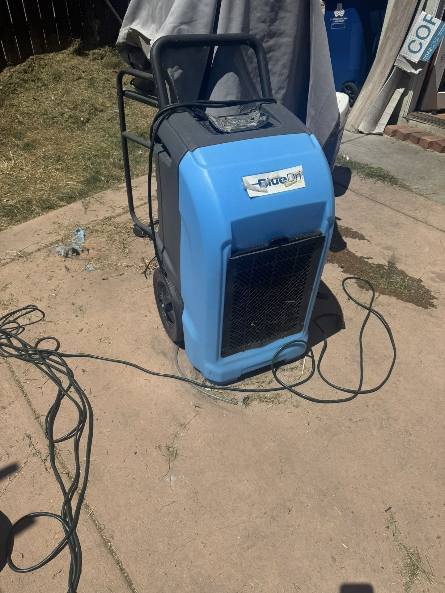 Dehumidifier 