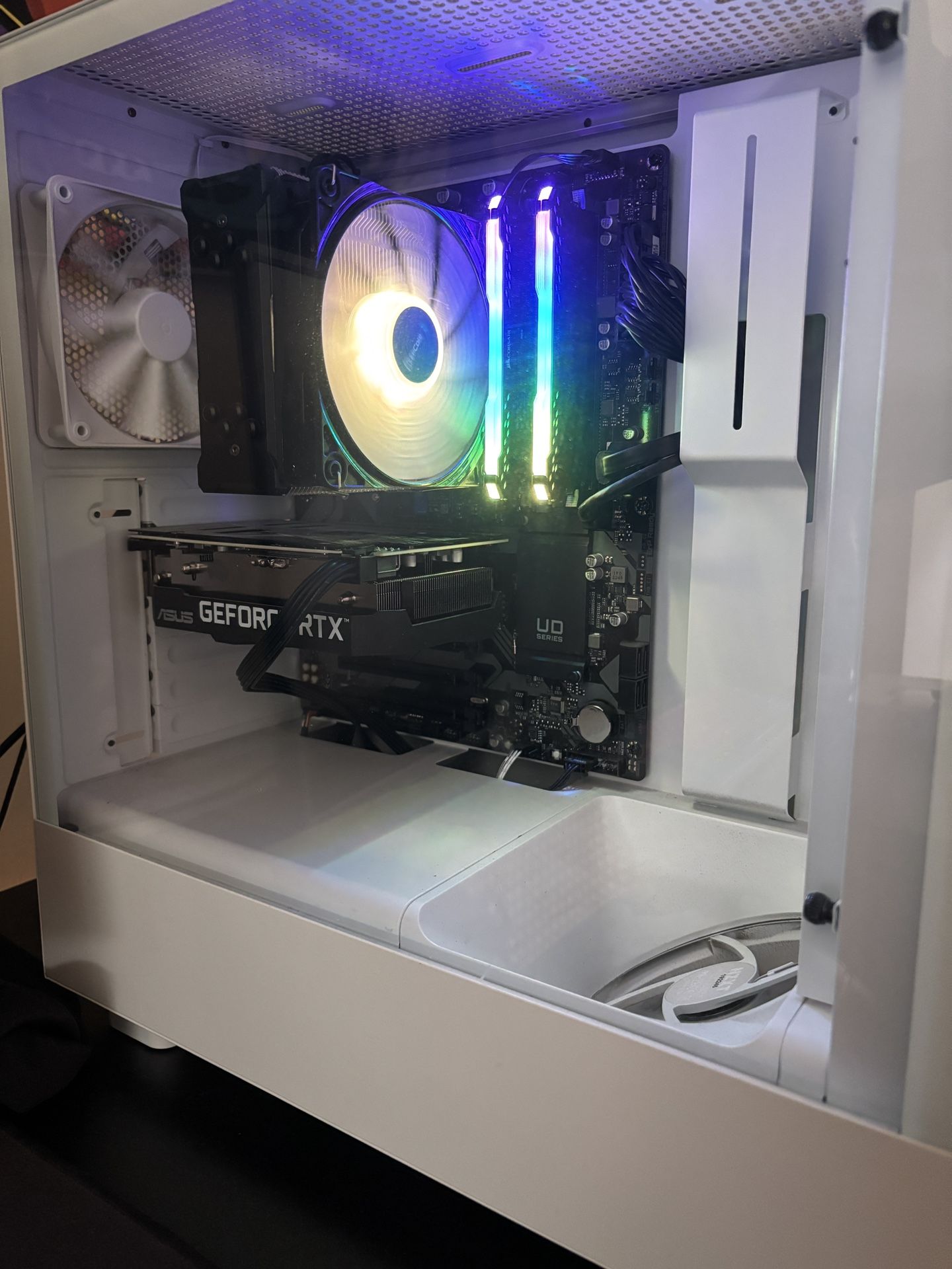 Gaming Pc (144hz Monitor Included)