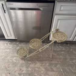 Wrought Iron Metal 3 Tier Plant Stand