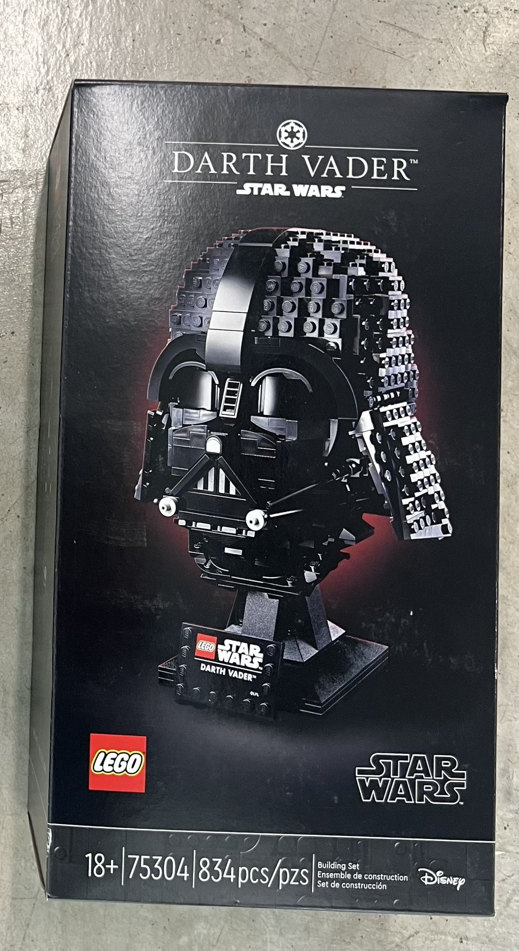 Lego Star Wars Darth Vader Helmet 75304