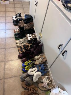 YARD SALE / NEAR ST JOHNS BRIDGE