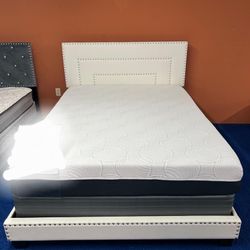 NEW BED FRAME QUEEN SIZE WITH MATTRESS AND BOX SPRING 