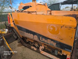 leeboy 8000 asphalt paver