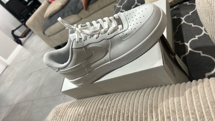 NEW WHITE AIRFORCE 1