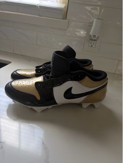 Jordan 1 low football cleats