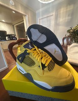 Jordan 4 Retro