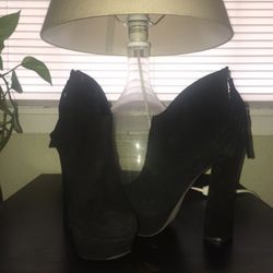 $50 Steve Madden, size 8. Never worn outside!