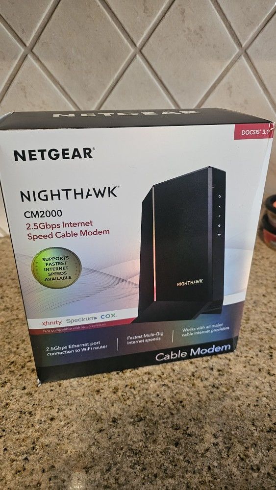 Netgear Nightwawk CM2000 Modem