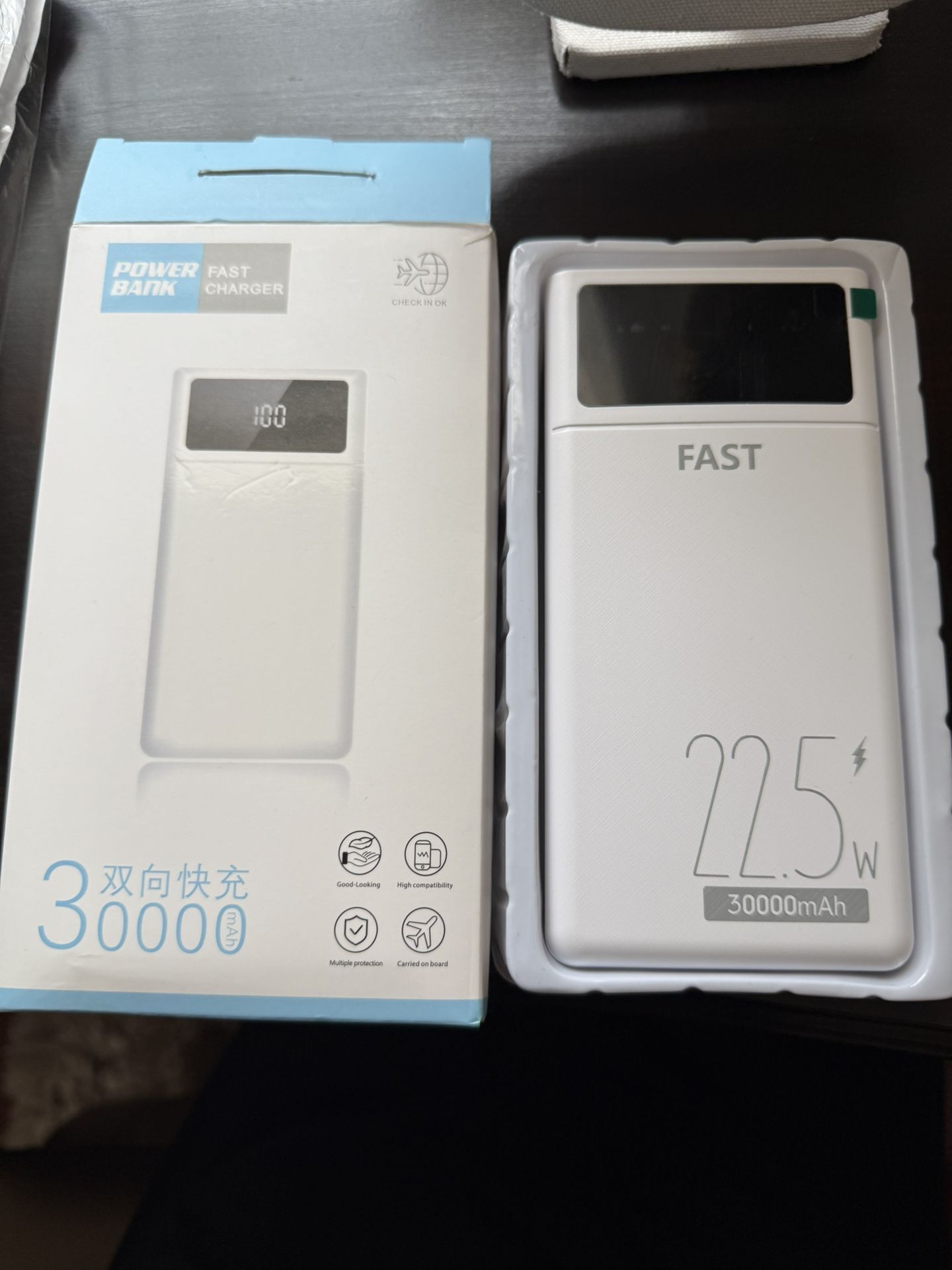 30000mAh Power Bank, 22.5W Type C PD Fast Charge Portable Charger with 3 Outputs and 3 Inputs, Huge Capacity External Battery Pack Compatible with iPh