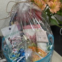 Mother’s Day Basket Gift 