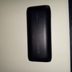 Charger Kit -Anker Portable Charger iPhone Wire And Box 