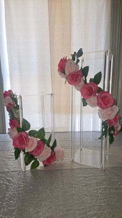 Centerpiece  stands