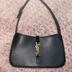 LE 5À 7 IN Smooth leather Hobo Bag