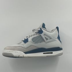 Jordan 4 “Military Blue”