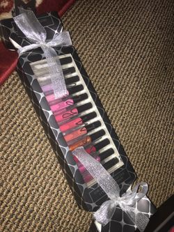12 pc lip gloss collection new 1.1ml /0.04 fl oz each