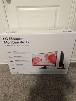 brand new 31.5 inc monitor