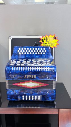 Fever Accordion 31 keys 12 Bass with Case