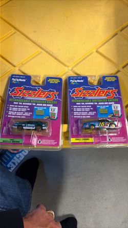 2 RECHARGEABLE MOTORIZED RACERS 1989 MUSTANG WHISTLER & FAMILY CHANNEL MINT NEW