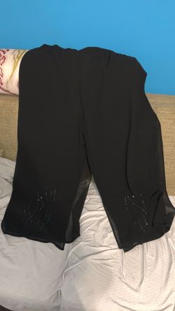 Women’s Sequined Flowy Pants Size 17