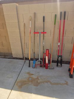Post digger new assorted tools