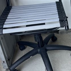 Office Chairs 