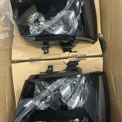 07-14 Chevrolet Tahoe/Suburban/Avalanche Smoked Headlights 