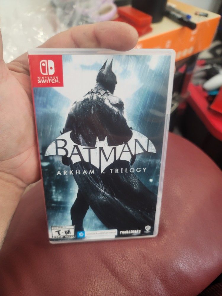 NINTENDO SWITCH BATMAN ARKHAM TRILOGY