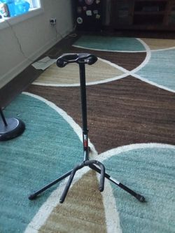 Guitar Stand