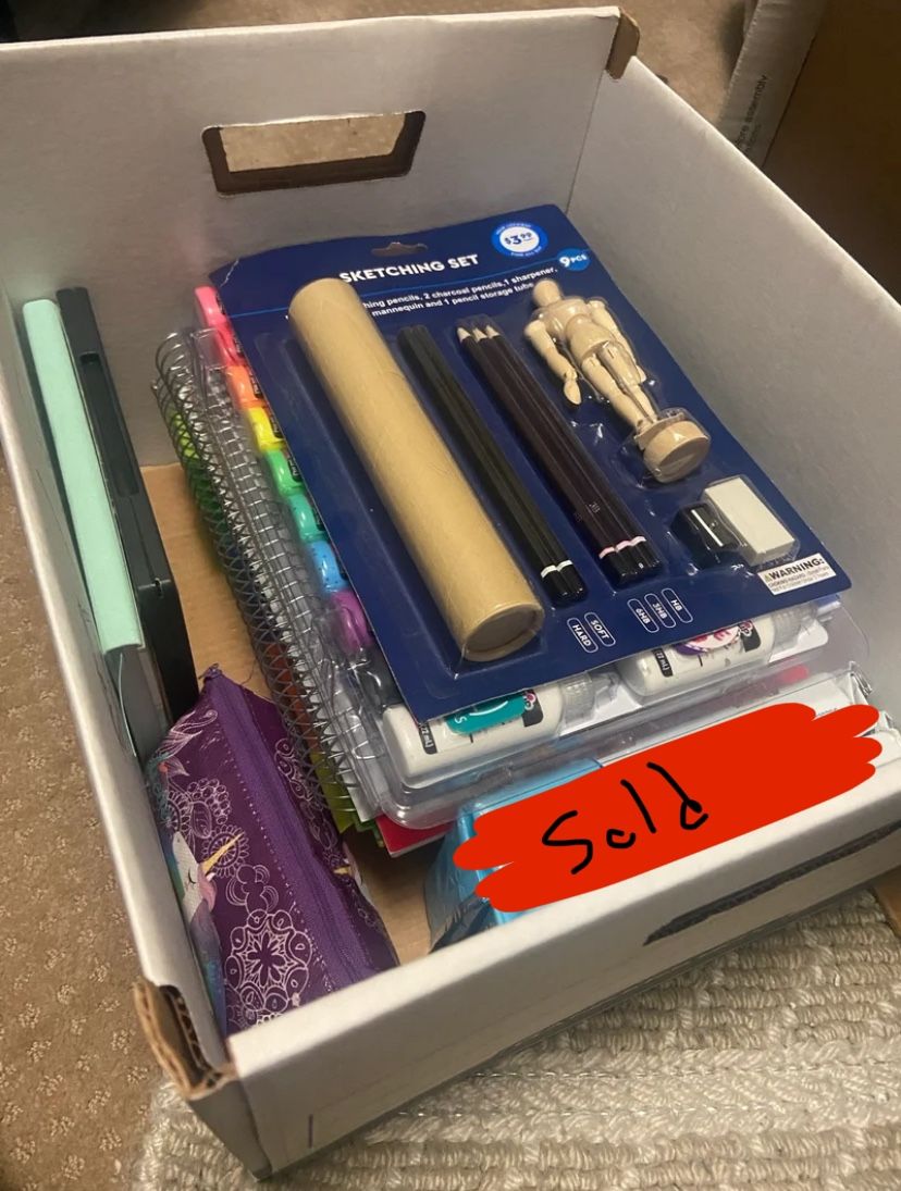 New&Unused School/Art/Drawing supplies LOT