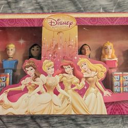 Disney Princess Enchanted Tales PEZ collector's set