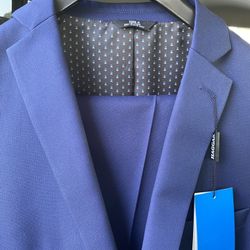 Navy Blue Suit 40R 32 waist 32 Length
