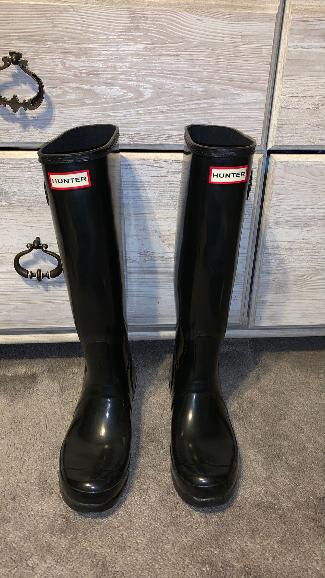 Hunter tall glossy rain boots