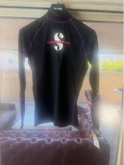 Special offer, brand new. Scubapro sun protection clothing, UPF 80 T-FLEX RASH GUARD, LONG SLEEVE, WOMEN, size 8 (M)
