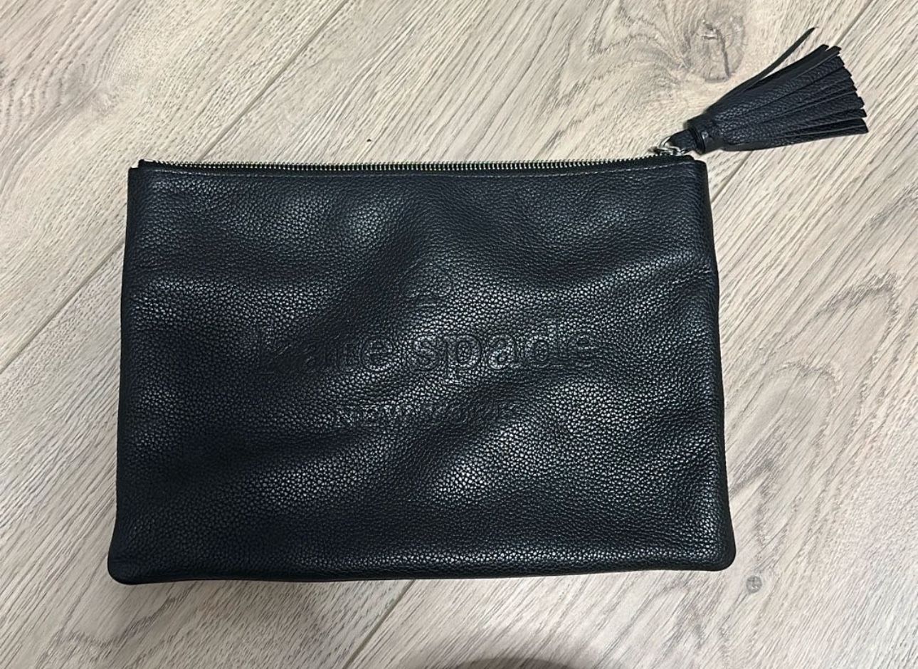 Kate Spade Pouch