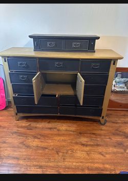 Dresser with mirror