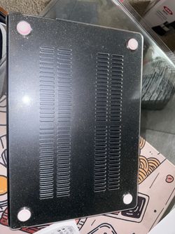 Apple MacBook Air 15" (2023) - M2 Chip - Excellent Condition