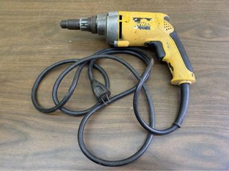 DeWalt DW268 6.5-Amp VSR Versa - Clutch Corded Screwdriver