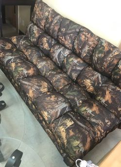 Coaster fine furniture camo futon (brand new)